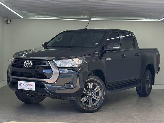 TOYOTA HILUX 2.8 D-4D TURBO DIESEL CD SR 4X4 AUTOMÁTICO